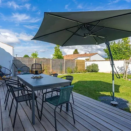 Casa vacanze Jolie Maison A Saint-palais *